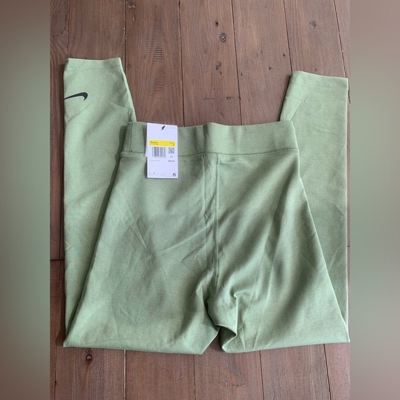 Nike Women's High-Waisted 7/8 Leggings green NWT - Picture 3 of 8